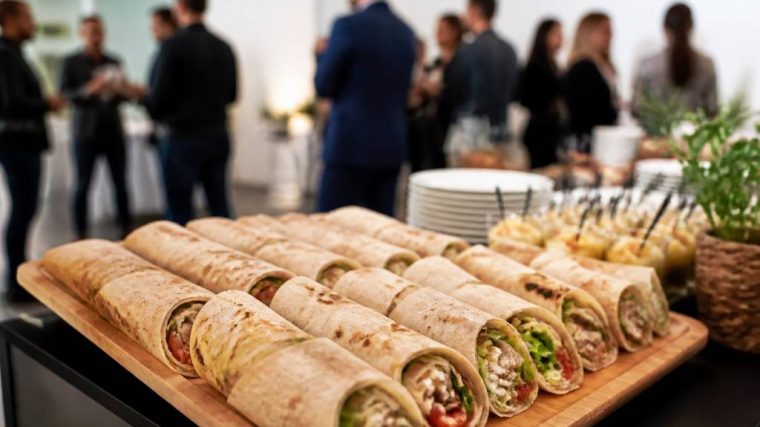 Wraps prix : quel budget prévoir pour un buffet ou un événement professionnel ?