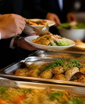 Traiteur halal montpellier : comment choisir le meilleur service pour votre événement