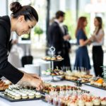 Plateau repas Paris : comment choisir un traiteur pour vos événements professionnels